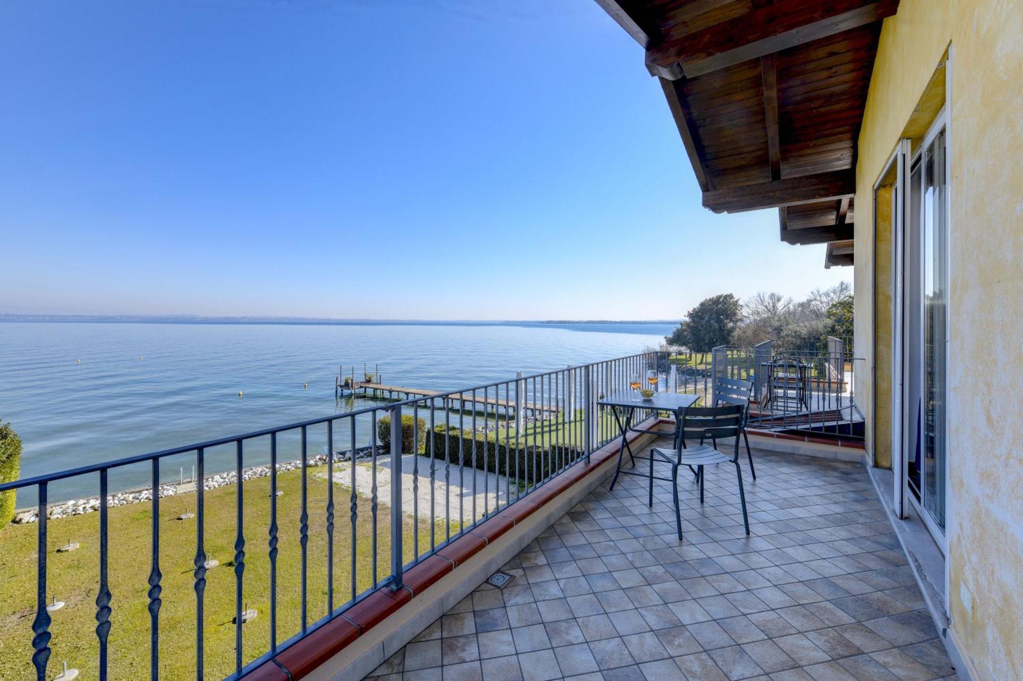 Casa Dei Pescatori Villa Sirmione Buitenkant foto